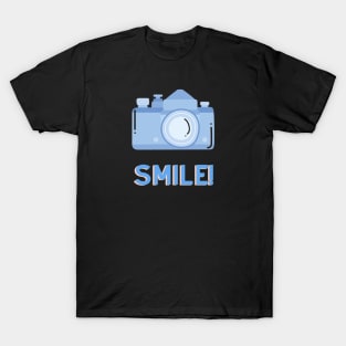 Smile! - Photographer/Camera (BLUE) T-Shirt